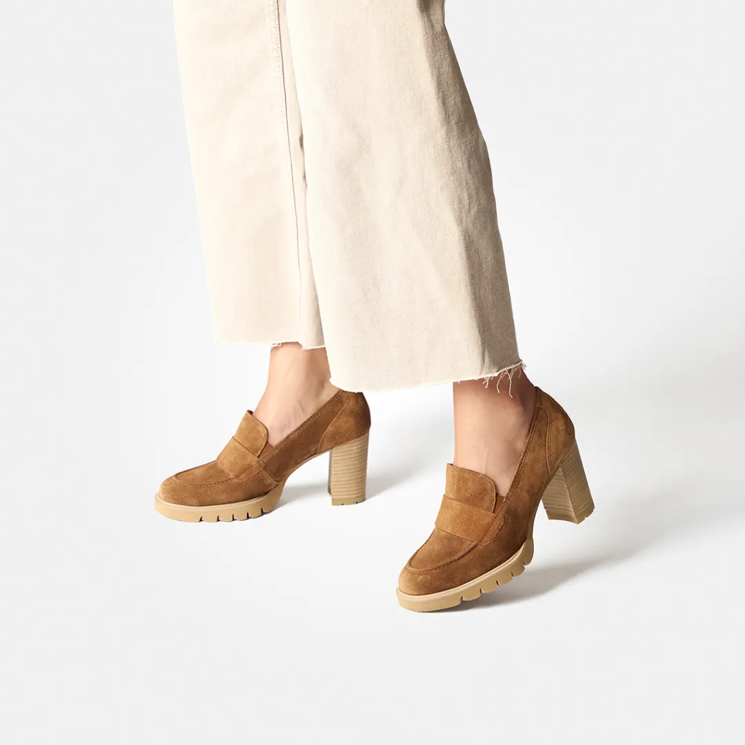 Paul Green High front pumps